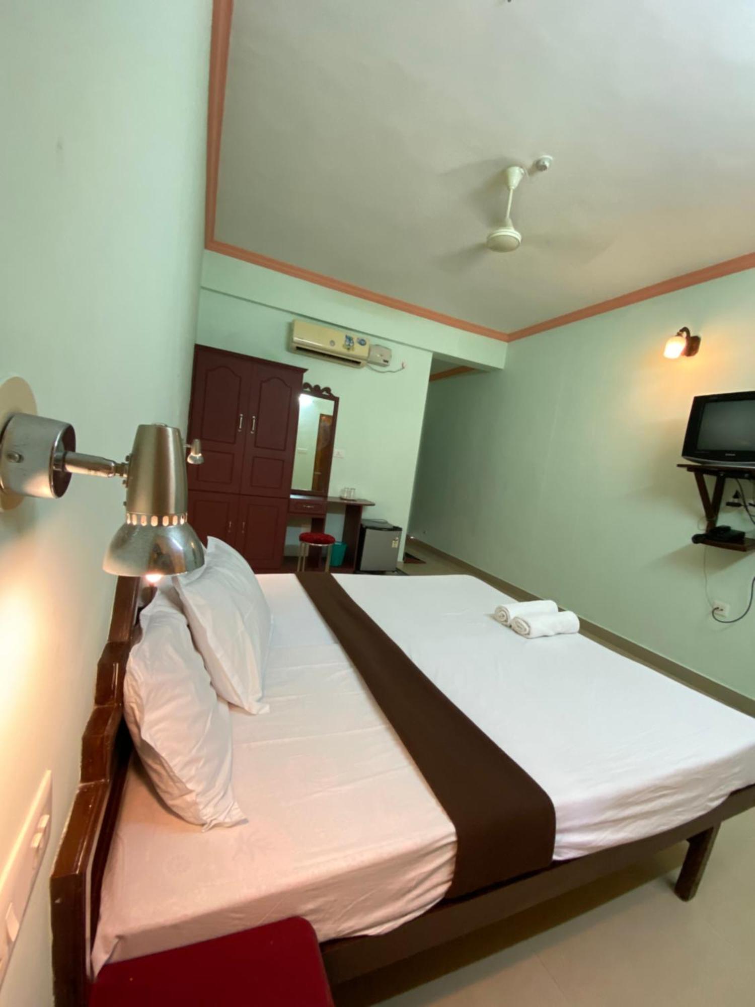 Packbag Comfort Bed & Breakfast コーバラム エクステリア 写真